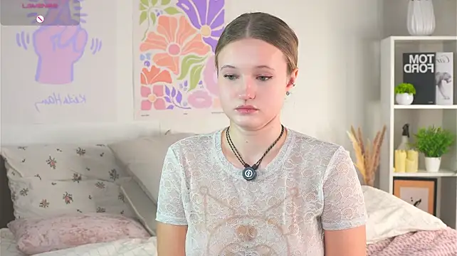 MaydaFoulk's Live XXX Chat
