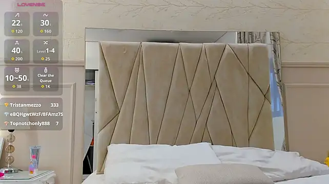 XXX chat uživo modela Adrien_Monteiro