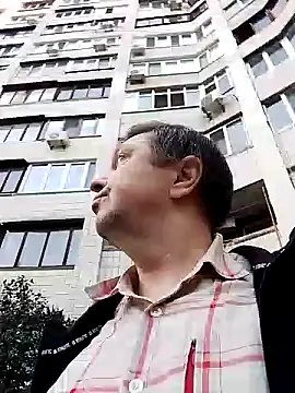 Pokaz2020: απευθείας συνομιλία ΧΧΧ