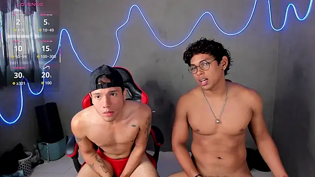 Chat +18 de exotic_pleasure_ ao vivo