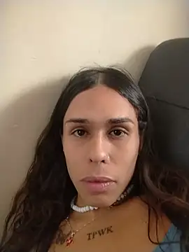 pretty_ariiel Adlı Modelin Canlı XXX Sohbeti