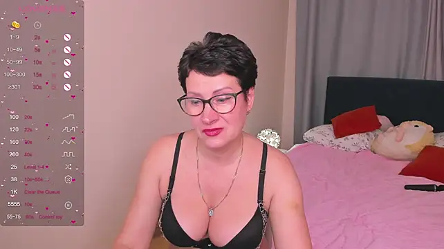 Chatroom XXX en direct de JennyMons