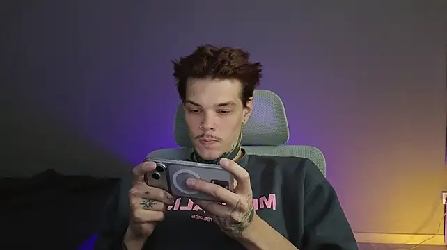 DENIS_HERE XXX чат на живо