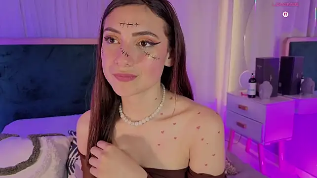 Anseru_ Adlı Modelin Canlı XXX Sohbeti