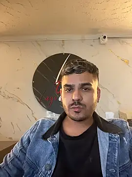 Kevin_Spenser live XXX chat