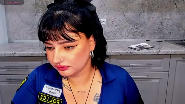 NikkiSummer Chat XXX live