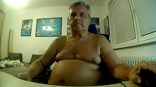 Robert_SK1 Adlı Modelin Canlı XXX Sohbeti