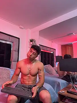MR_MUSCLE 现场XXX聊天