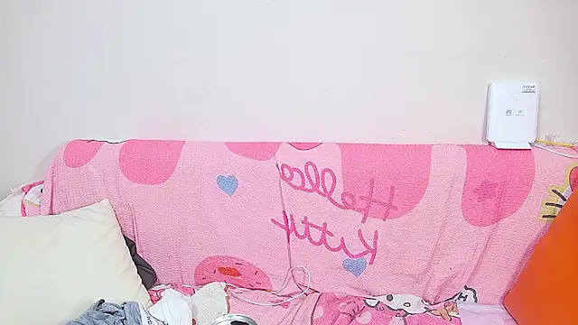 buding-001 – Live XXX-chat