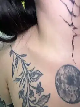 sukidaa Live XXX Chat
