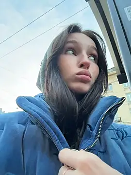 -missbehaving-n Live XXX chat