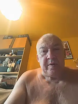 kerzoolee57's Live XXX Chat
