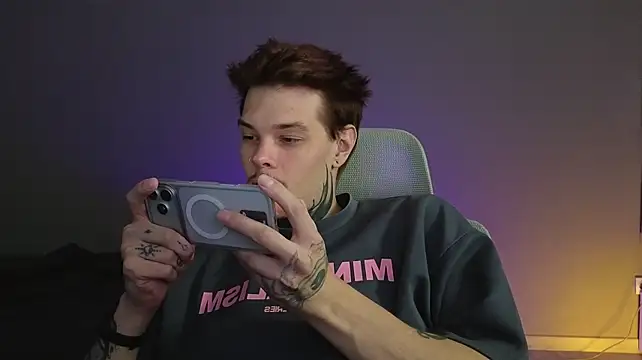 XXX chat uživo modela DENIS_HERE