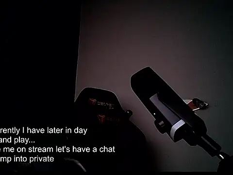 XXX chat uživo modela dennisdillon