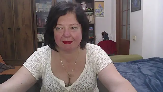 Violet_Pulse Adlı Modelin Canlı XXX Sohbeti