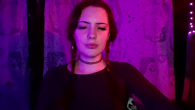 Alluring_Silk live XXX chat
