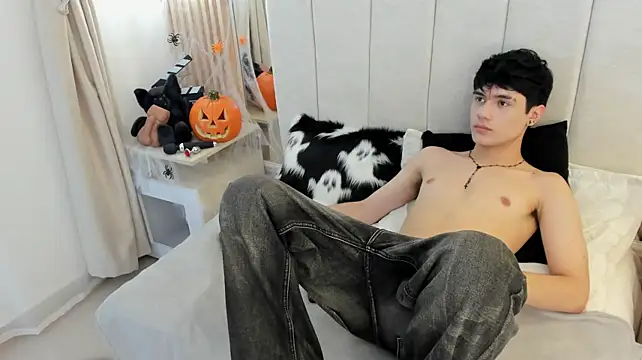 Alan__brook élő XXX-chatje