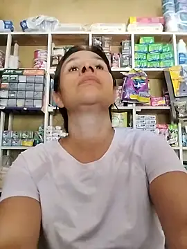 MIA-LARIOSn Live XXX chat
