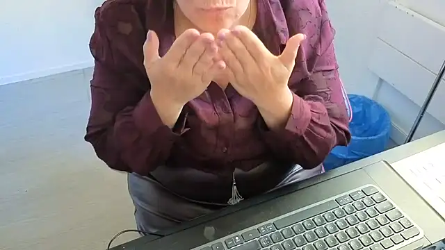 Živý XXX chat Sofiatwork