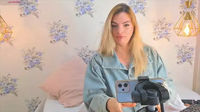 Chat XXX ao vivo de mahia_montenegro