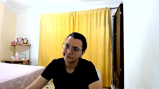 MARILYN_GARCIA's Live XXX Chat