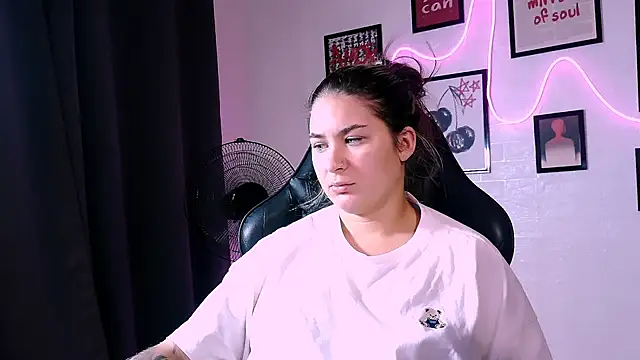 Chat XXX en directo de AlisaFrost