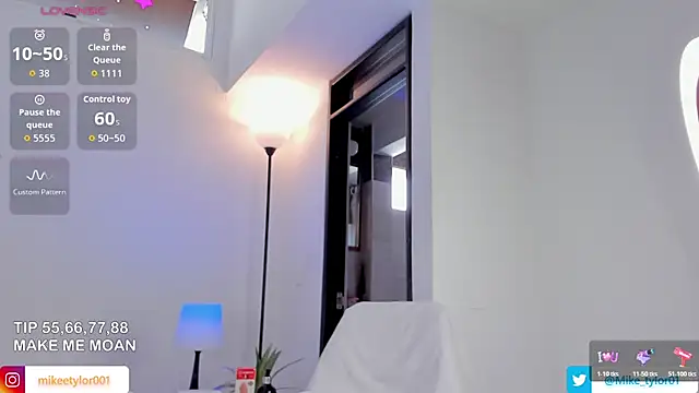 mike_tylor01's Live XXX Chat