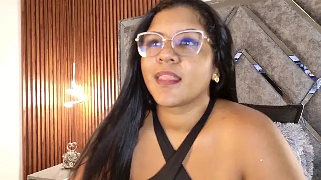 Slutty_Vicky Live XXX-chat