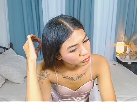 MS_SAMARAHH's Live XXX Chat