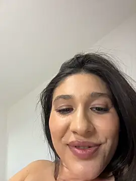 Chat +18 de IrisBlues ao vivo