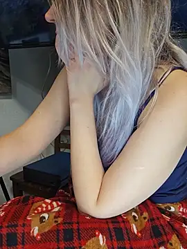 ScarletsWeb: απευθείας συνομιλία ΧΧΧ