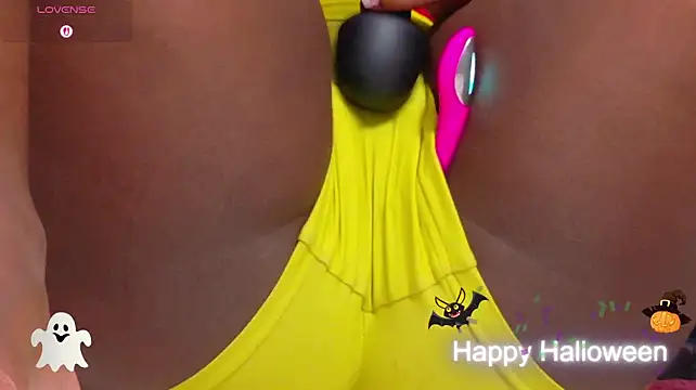 צ'אט XXX בשידור חי של dream_ebony_cr