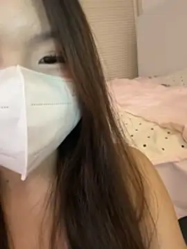 _xiaoxinxin_ Adlı Modelin Canlı XXX Sohbeti