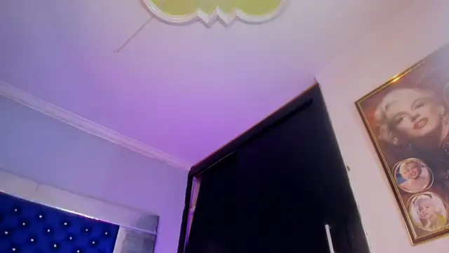 Ciara_HotTs 现场XXX聊天