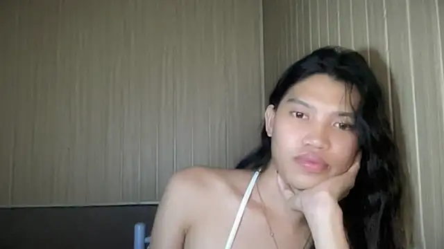 Chatroom XXX en direct de Yourgoddess_jayve