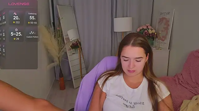 Chat +18 de LovelyJessie ao vivo