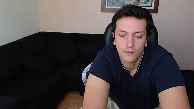 hardaftercum Chat XXX in diretta
