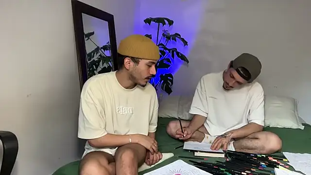 Noah_and_Steven élő XXX-chatje