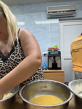 دردشة SabinaSweety الجنسية المباشرة