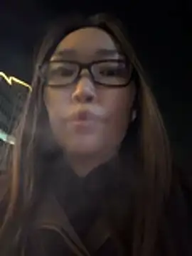 Chat +18 de trytomakememoam ao vivo