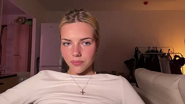 Chatroom XXX en direct de ChristelDuncombe