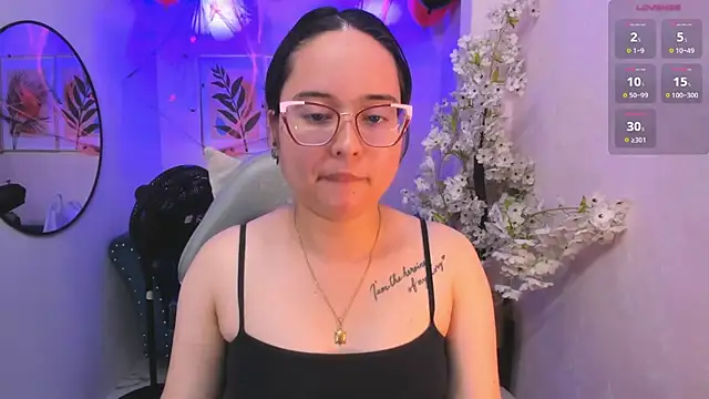 Shady_bug's Live XXX Chat
