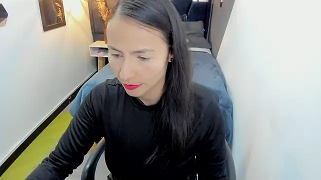 Онлайн чат XXX Chantal_fox__