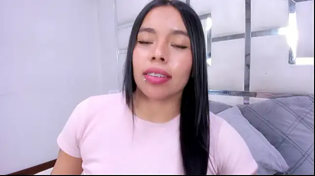 ZoeWan69 Live XXX-chat