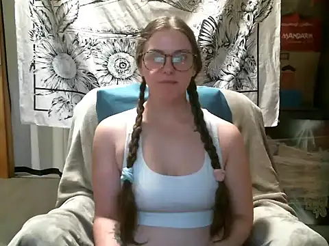 צ'אט XXX בשידור חי של katie_kitten38