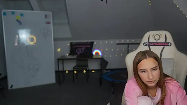 Živý XXX chat Elina_rose054