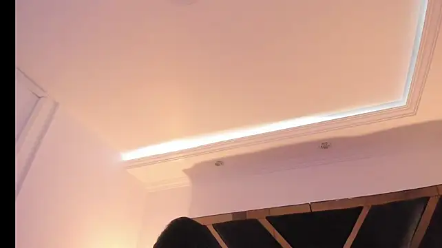 צ'אט XXX בשידור חי של SusanVilla