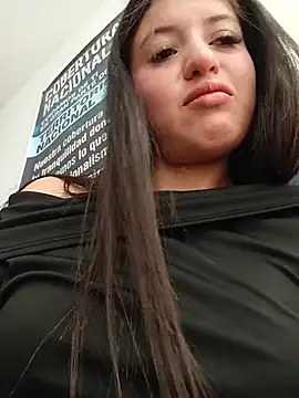 Chat XXX ao vivo de SALOME-28_