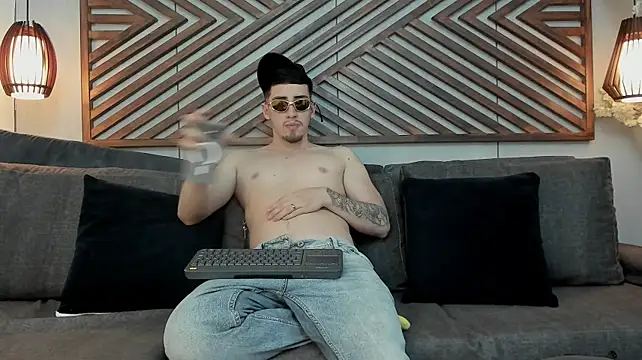 Jeremy_Blake Live XXX-chat