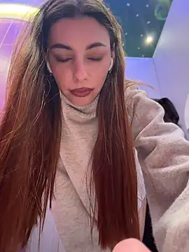 Онлайн чат XXX AmelieCrystal